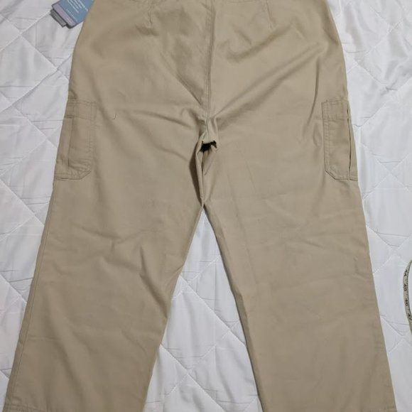 Docker's Capri Pants - Size 12 - Picture 2 of 9